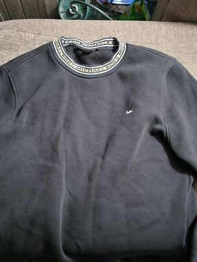 Michael Kors Black Crewneck Sweatshirt with Logo Trim